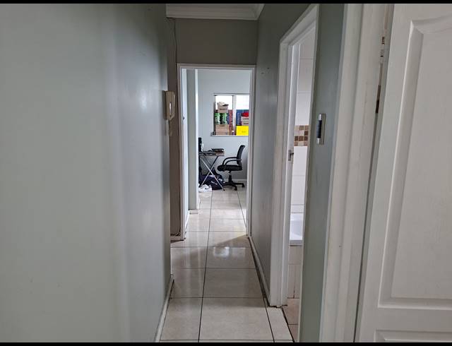 2 BEDROOM APARTMENT FOR SALE IN MORNINGSIDE